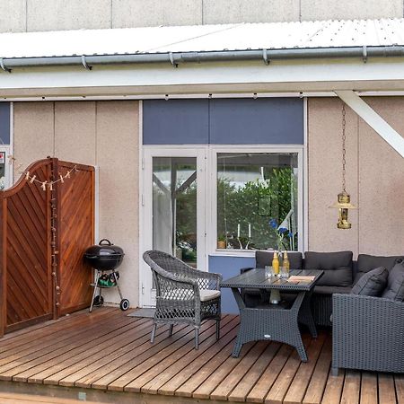 Beautiful Apartment In Neksø Exterior foto